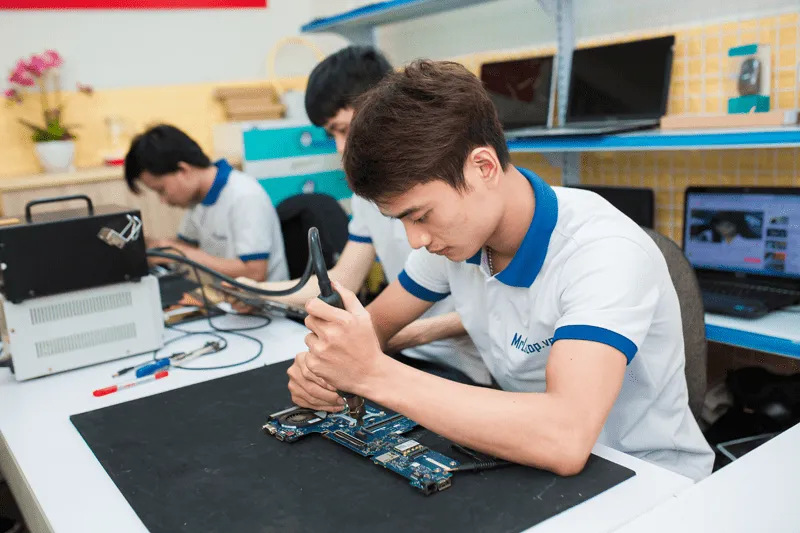 Sửa laptop chuyên nghiệp