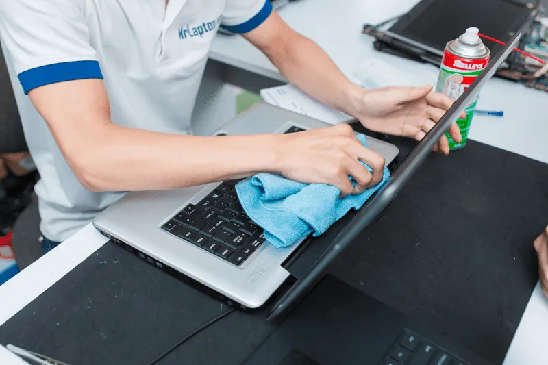 Sửa laptop lấy liền
