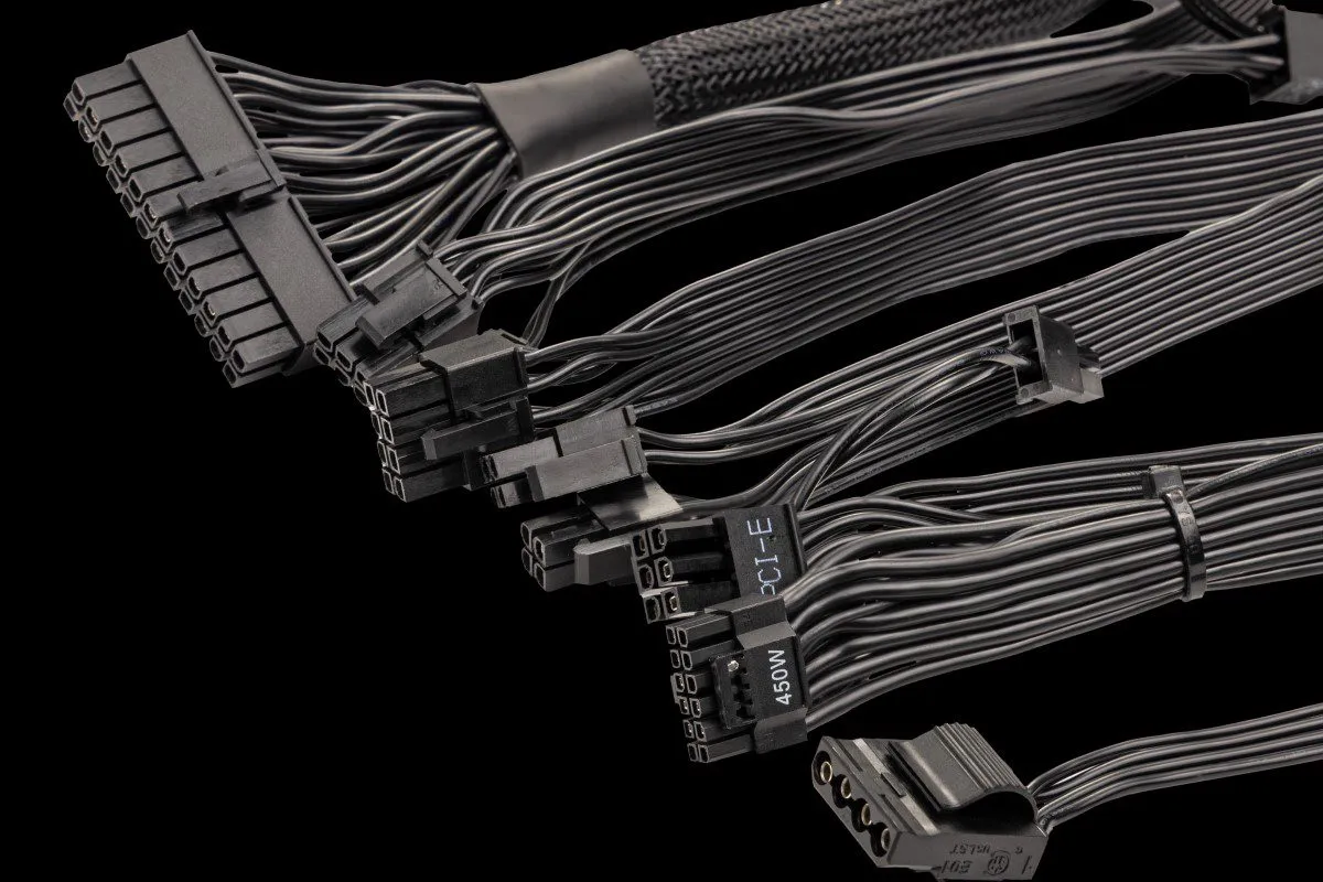 Cổng 24-pin nguồn ATX