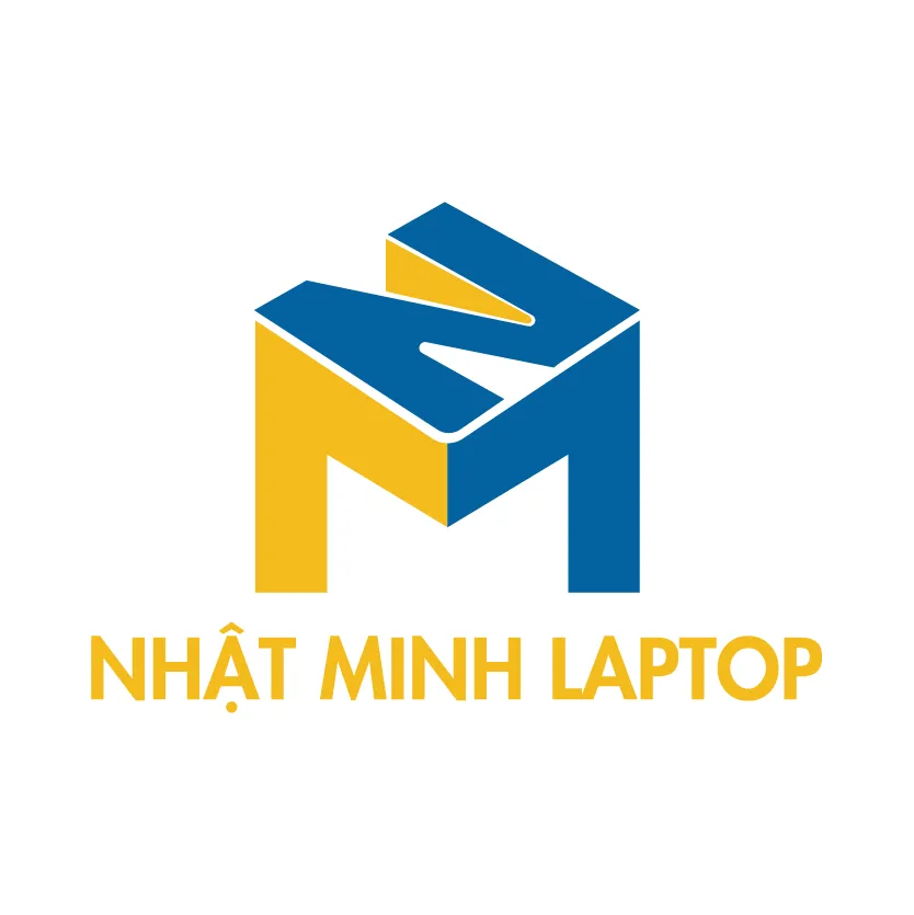 Kỹ thuật viên tại Thành Tín Computer đang kiểm tra và xử lý lỗi màn hình laptop