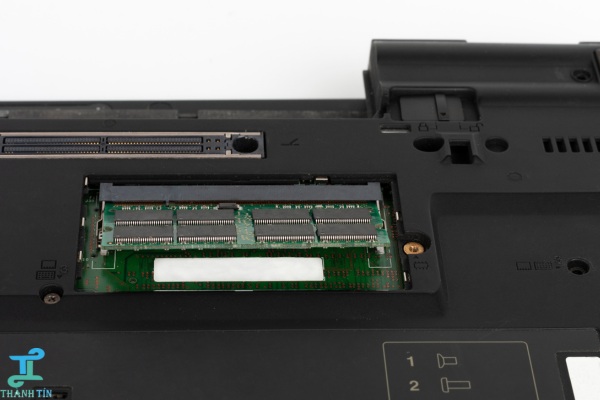 Thay thế linh kiện khi sửa laptop Quận Bình Thạnh