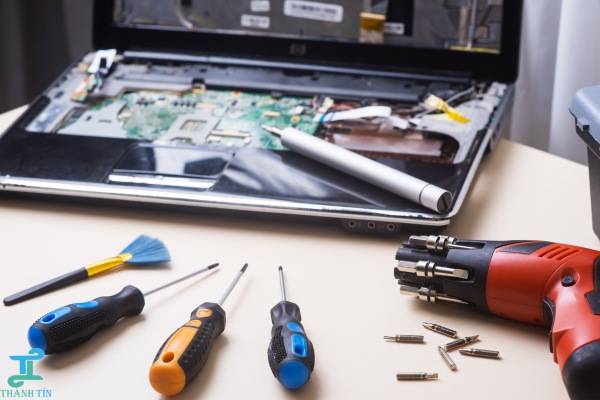 thay-linh-kien-may-tinh Thay thế linh kiện hỏng