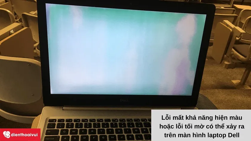 Cận cảnh lỗi điểm chết và đốm đen trên tấm nền màn hình laptop