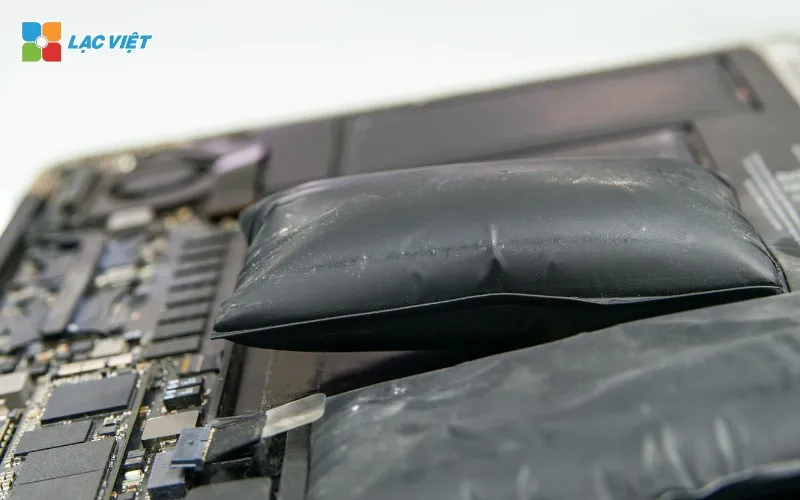 Dấu hiệu laptop bị hư PIN