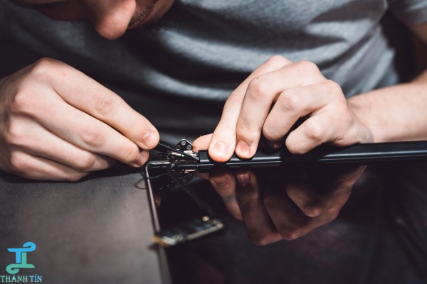 thoi-gian-sua-man-hinh-may-tinh Thời gian sửa màn hình máy tính chỉ từ 1-3 ngày