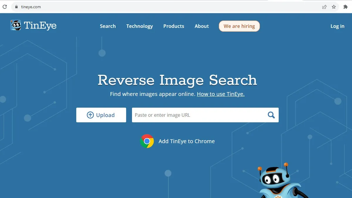Giao diện TinEye cho phép tải ảnh hoặc dán URL