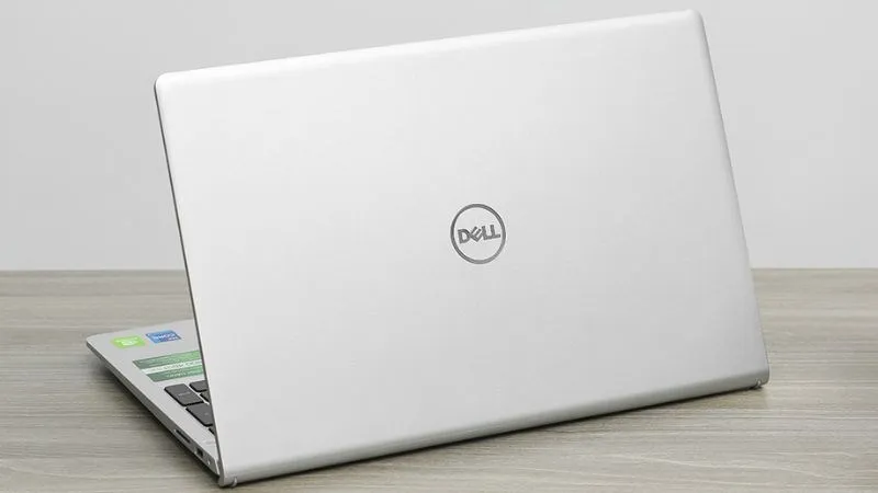 Dell Inspiron 15 3530 i7 1355U bền bỉ cho công việc kỹ thuật