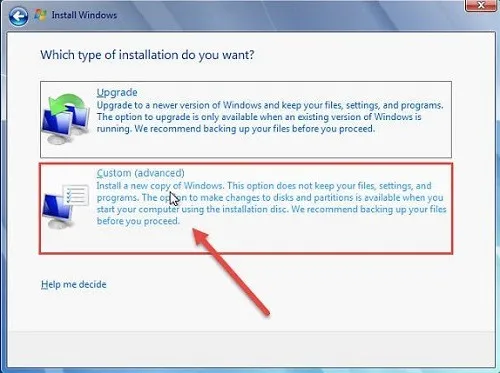 Tùy chọn Custom Advanced để thực hiện cài đặt mới hoàn toàn
