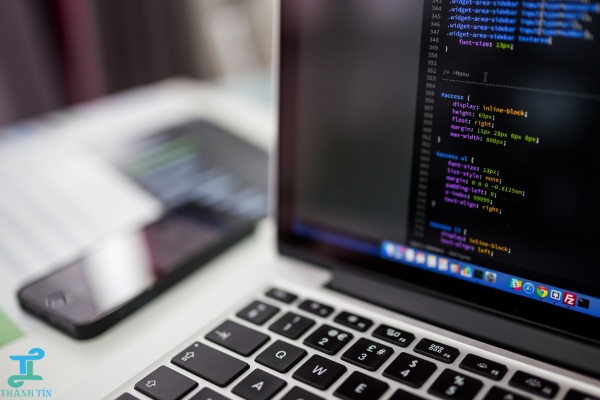 Vệ sinh máy tính Quận 5 thường xuyên giúp kéo dài tuổi thọ thiết bị