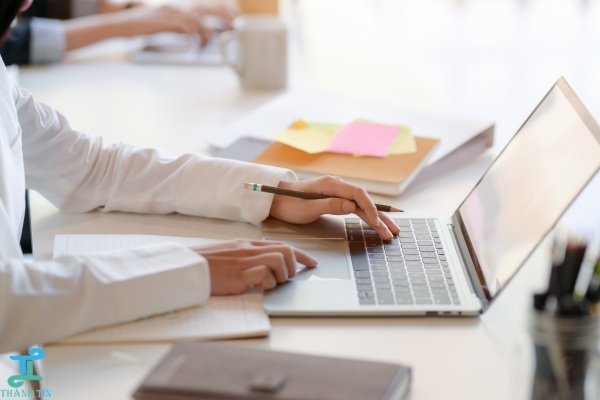 Vệ sinh máy tính Quận 10 thường xuyên tăng tuổi thọ máy