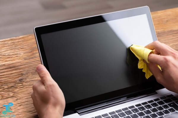 Vệ sinh máy tính quận Gò Vấp thường xuyên loại bỏ bụi bẩn