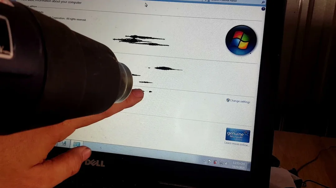 Video hướng dẫn xử lý màn hình laptop bị chảy mực nhẹ